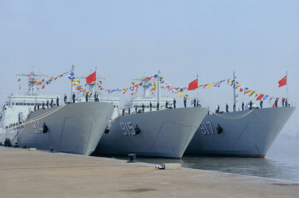 揭秘中国海军新利器,938吕梁山舰,揭秘中国海军新利器,吕梁山舰亮相揭秘