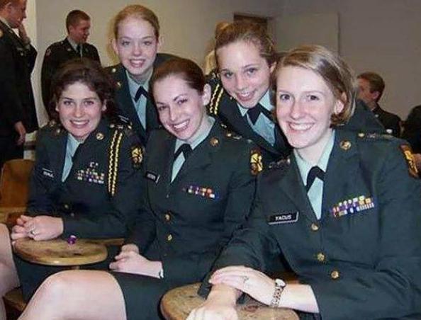女兵一般干什么，多元化的角色与不可忽视的力量，女兵的角色与力量，多元化职责中的不可忽视之重要性