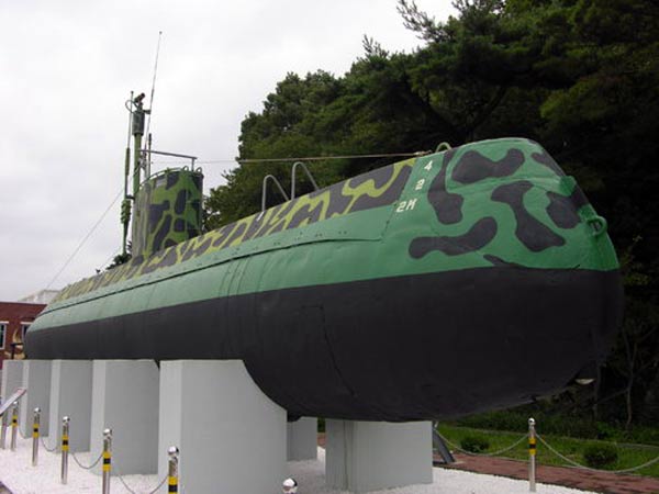 鲑鱼级潜艇，深海探索的先锋，鲑鱼级潜艇，深海探索的先锋力量