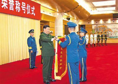 八一勋章与军长，荣誉与职务的辨析，八一勋章与军长，荣誉与职务的解读