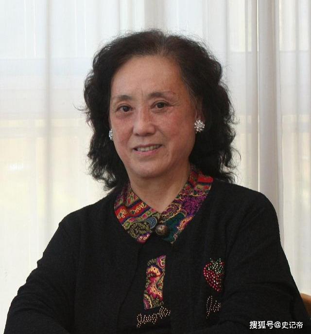 胡友松，历史中的独特身影，胡友松，历史中的独特印记