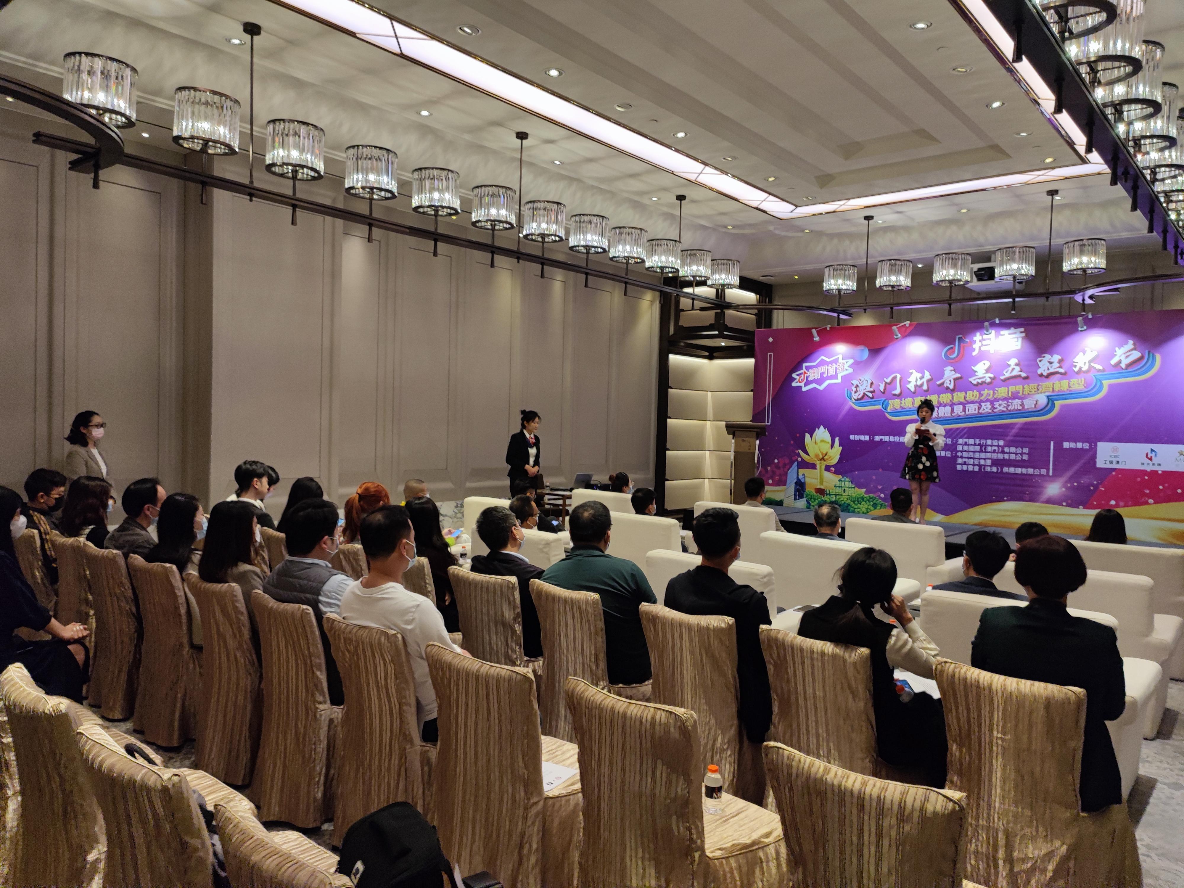 澳门直播开奖现场直播经典版,体验真实与刺激的交汇点,澳门直播开奖现场经典版,真实与刺激的交汇体验