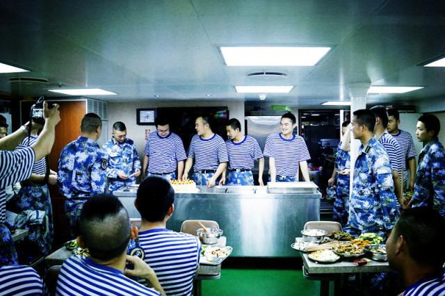 中国056型护卫舰的排水量分析，中国056型护卫舰排水量解析