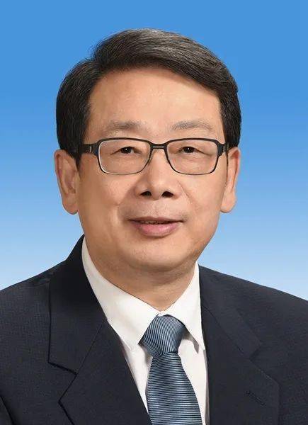 杨杰，空降兵第15军的杰出人物现状探究，杨杰，空降兵第15军的杰出人物现状揭秘