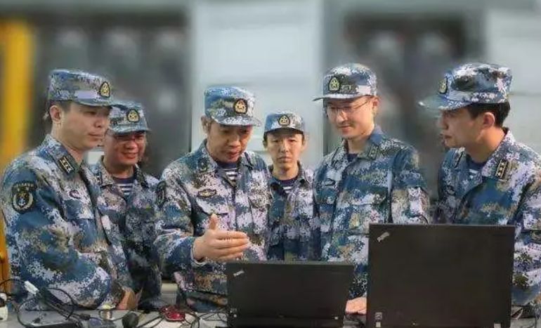 八一勋章，彰显荣耀，彰显力量，八一勋章，荣耀与力量的象征