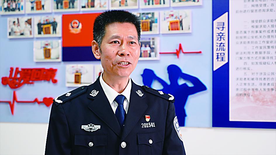 新疆军区司令员彭勇，铁血将军的边疆情怀，彭勇司令员，铁血将军的边疆情怀与新疆军区的责任担当