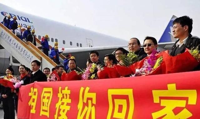 中国拒绝俄罗斯华人回国，探究背后的复杂因素与深层影响，中国拒绝俄罗斯华人回国背后的复杂因素与深层影响分析