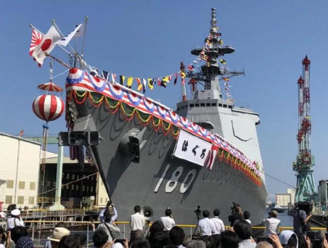 中国海军161号驱逐舰，捍卫海洋权益的钢铁长城，中国海军161号驱逐舰，捍卫海洋权益的坚固堡垒