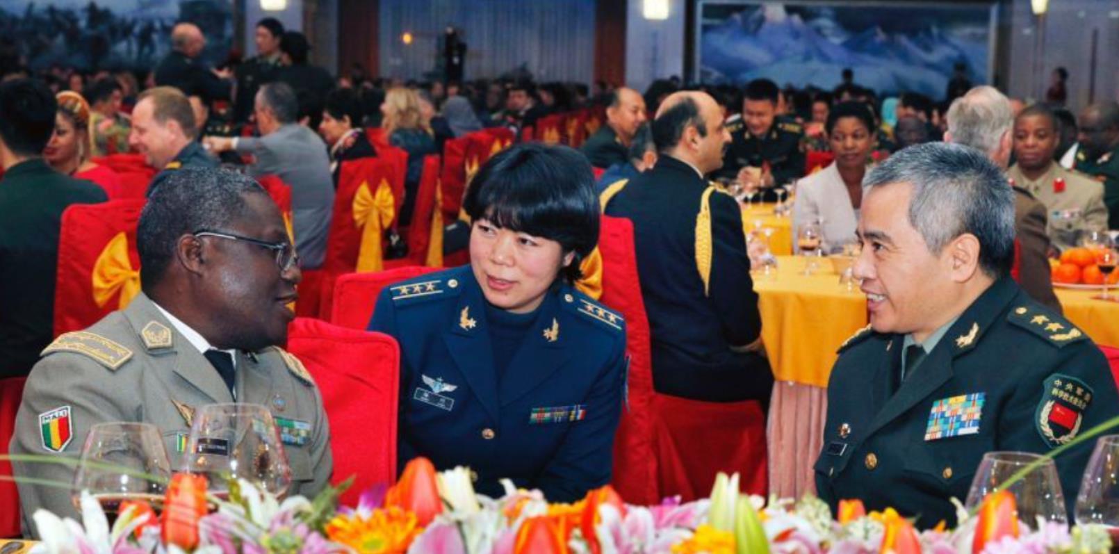 中华人民共和国国防网站，连接国防与民众的桥梁，国防网站，连接国防与民众的桥梁纽带
