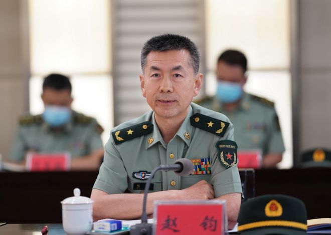 史新开少将，福建省军区的卓越领导与无私奉献，史新开少将，福建省军区卓越领导的无私奉献之路