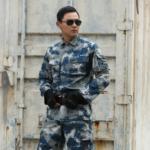 空降兵迷彩服，战士的荣耀与使命的象征，空降兵迷彩服，战士荣耀与使命的象征