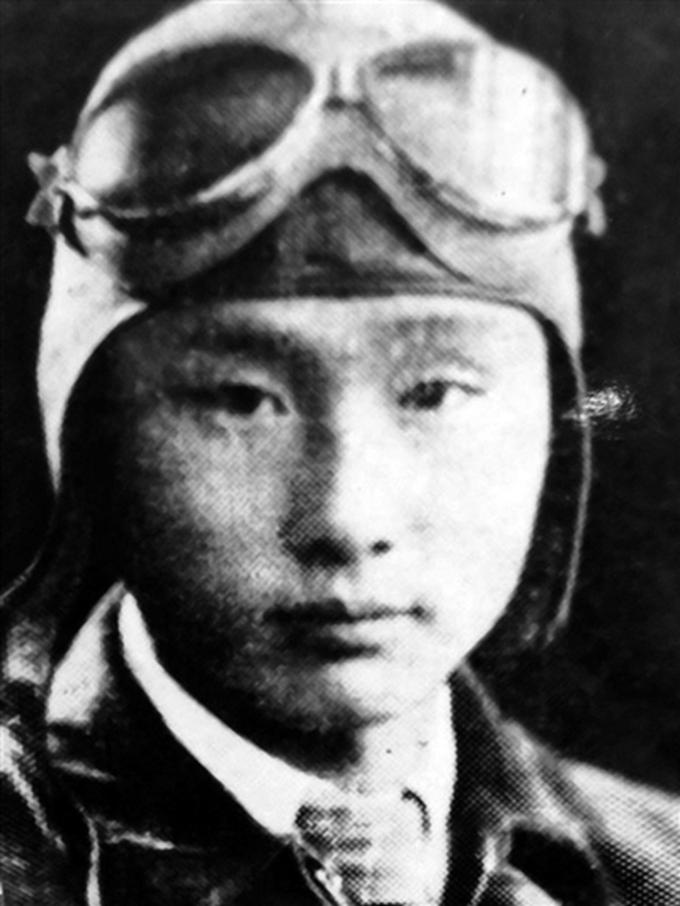 这里是中国空军——蓝天之上的英勇卫士，中国空军，蓝天之上的英勇卫士