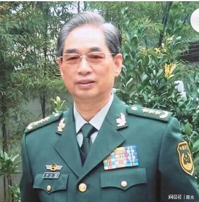 探索赵守华少将的军旅生涯——一位在二十一世纪的英雄人物，赵守华少将的军旅生涯，二十一世纪英雄人物的传奇之旅