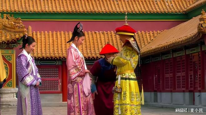 王中王黄大仙一肖中侍，神秘传奇与信仰的交织，王中王黄大仙一肖中侍，神秘传奇与信仰的交融