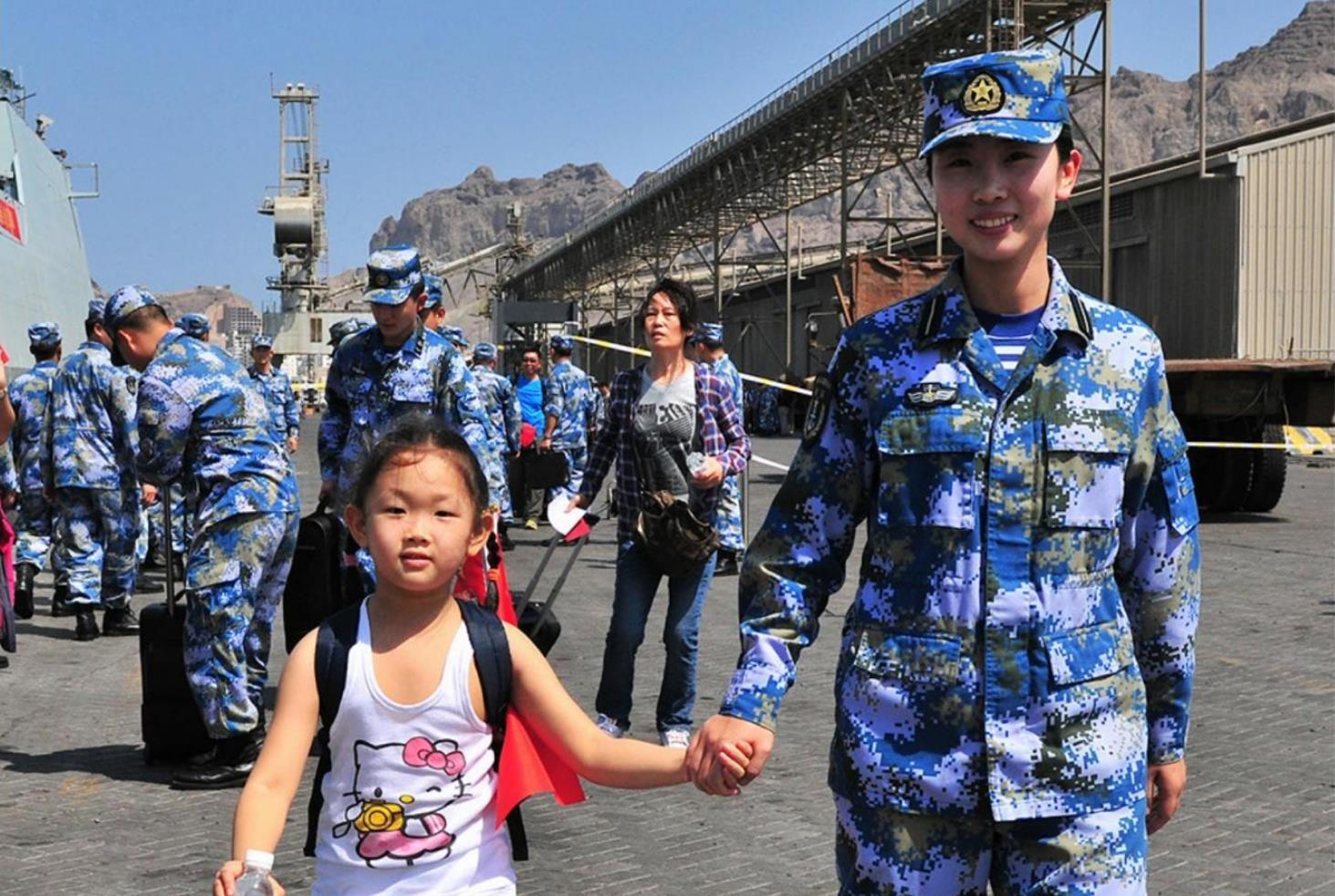 中国海军571舰最新动态，展现强大实力与不断进取的精神，中国海军571舰最新动态彰显强大实力与不懈进取精神