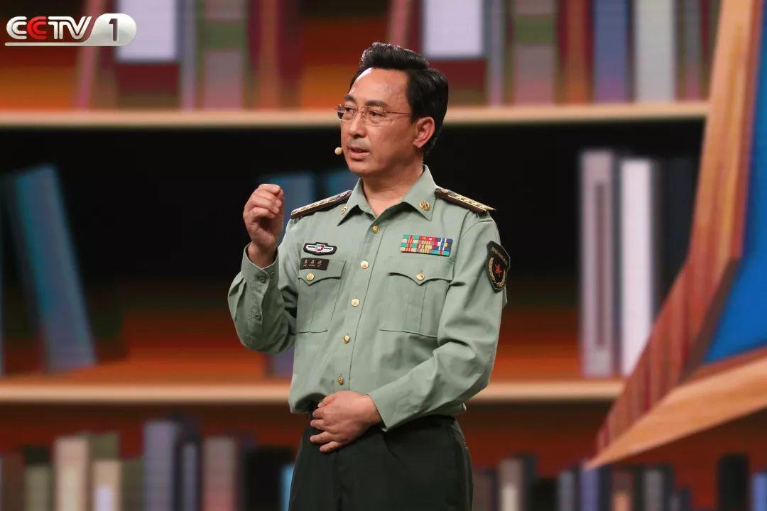 八一勋章获得者，荣耀背后的英雄故事，八一勋章获得者，荣耀背后的英雄传奇