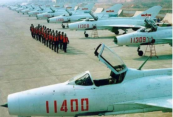 中国空军先进武器，翱翔新时代的雄狮力量，中国空军先进武器，新时代雄狮力量的翱翔