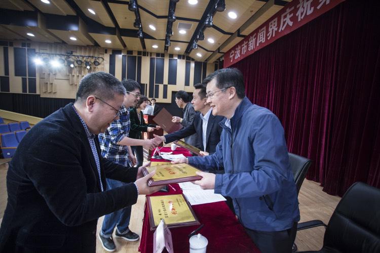 中国重大的新闻，时代变迁与瞩目成就，中国时代变迁与瞩目成就概览