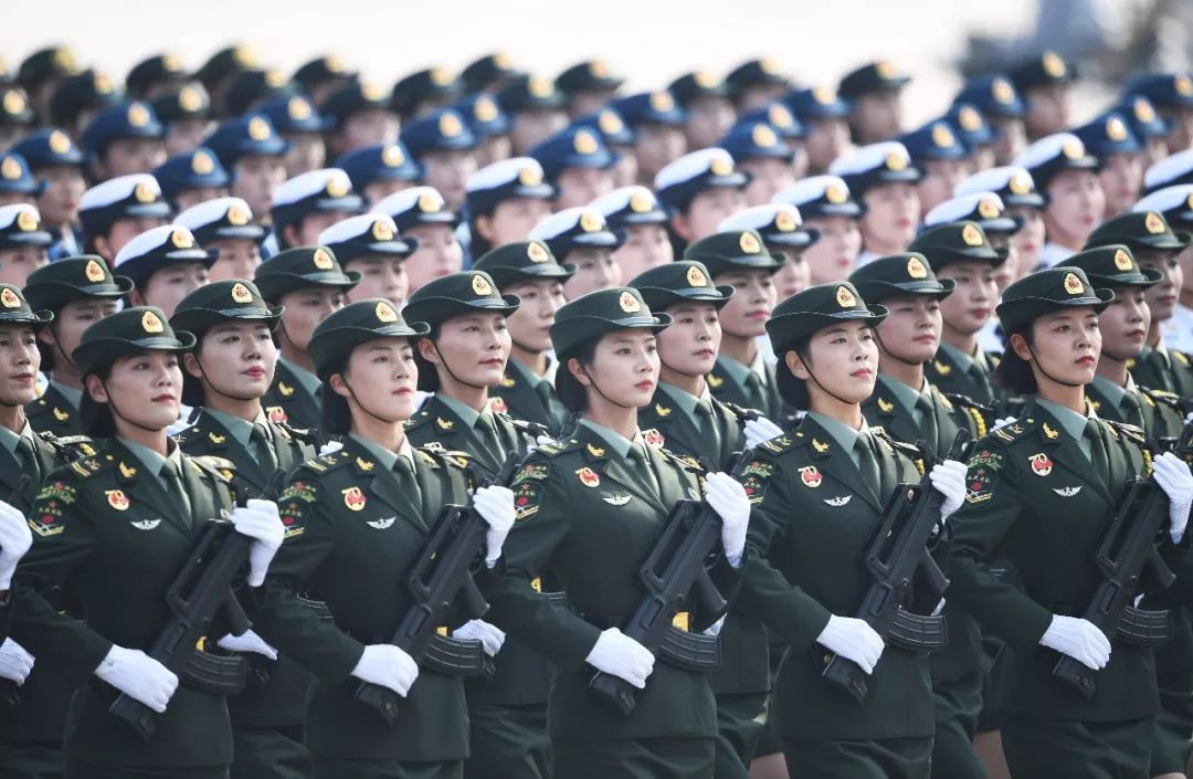 关于庆祝中华人民共和国成立七十周年大阅兵持续天数的探讨，中华人民共和国成立七十周年大阅兵持续天数探讨