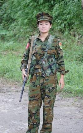 解放军女兵最帅照片，展现新时代巾帼英雄的风采，解放军女兵最帅照片，新时代巾帼英雄风采展现