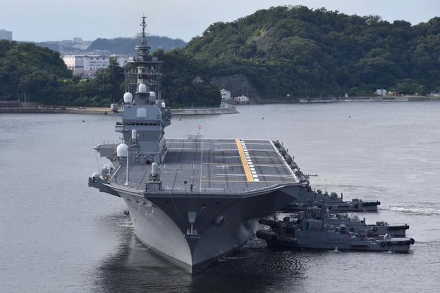 日本有七艘航母是真的吗？探究日本的航母现状与未来趋势，日本七艘航母真相揭秘，现状与未来趋势探究
