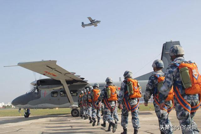 我国空军主力机型,翱翔天际的雄鹰,中国空军主力机型,翱翔天际的雄鹰展翅高飞