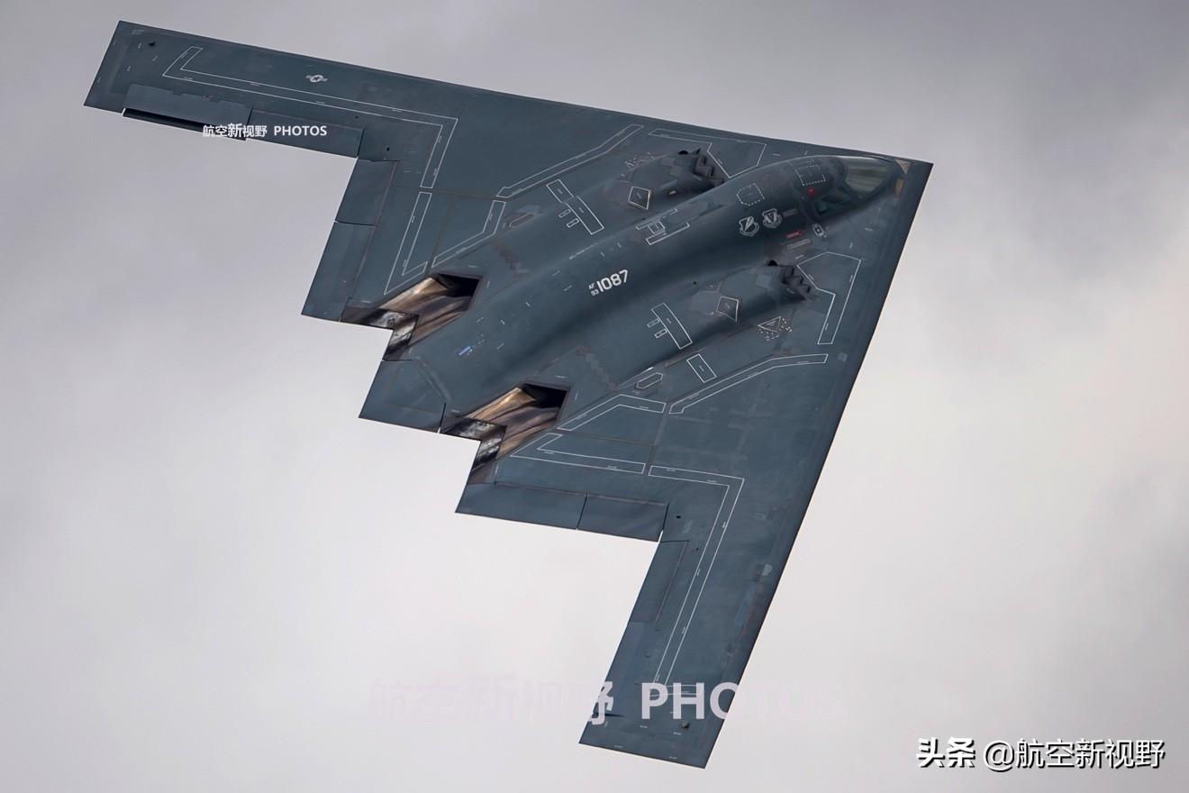 我国空军主力机型,翱翔天际的雄鹰,中国空军主力机型,翱翔天际的雄鹰展翅高飞