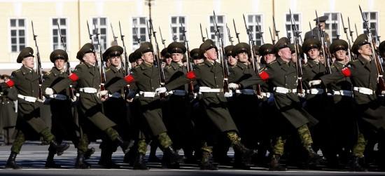 俄罗斯卫国胜利日大阅兵军乐联奏,荣耀与力量的交响,俄罗斯卫国胜利日大阅兵军乐联奏,荣耀与力量的交响盛典