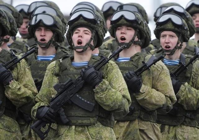 中国王牌空降师,英勇无畏,锐不可当,中国王牌空降师,英勇无畏,战力无双