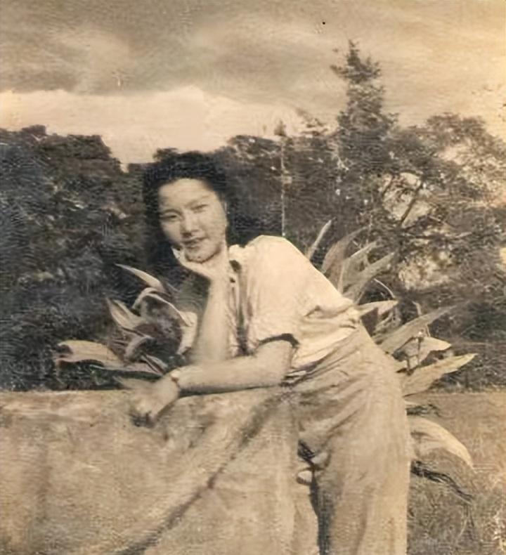 中国远征军女兵照片,历史的见证与时代的记忆,中国远征军女兵照片,历史的见证与时代记忆