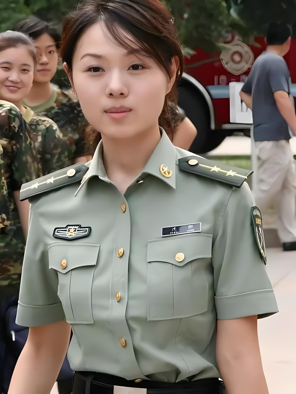 中国女兵,颜值背后的坚韧与力量,中国女兵,颜值背后的坚韧与力量之韵