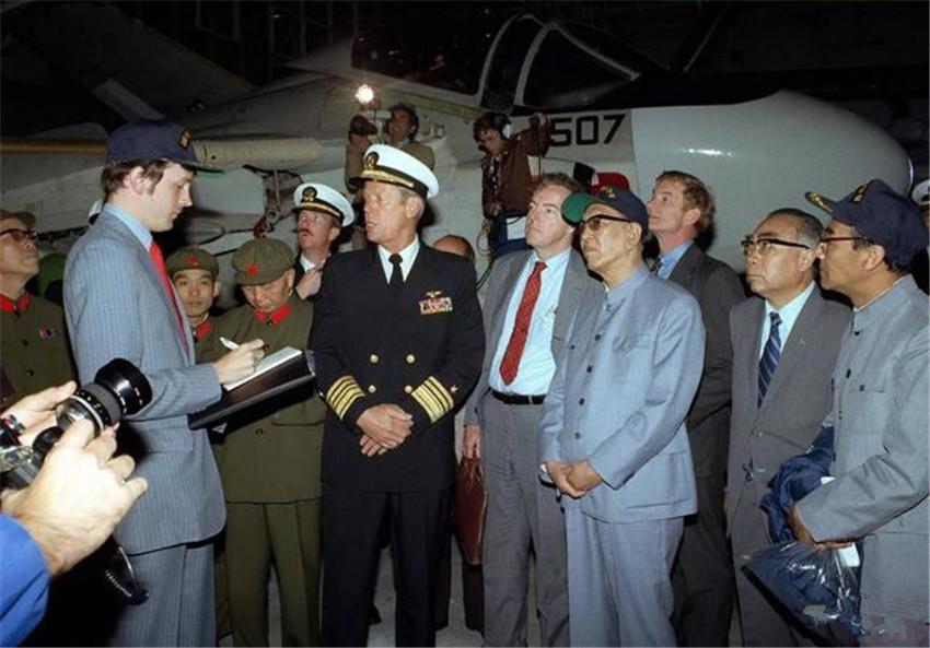 中国航母的长度,揭示庞大身躯的壮丽细节,中国航母庞大身躯的壮丽细节揭秘,长度惊人!