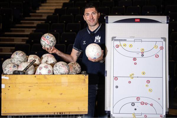 白小姐、王中王与肖特中的独特魅力，白小姐、王中王与肖特，独特魅力揭秘