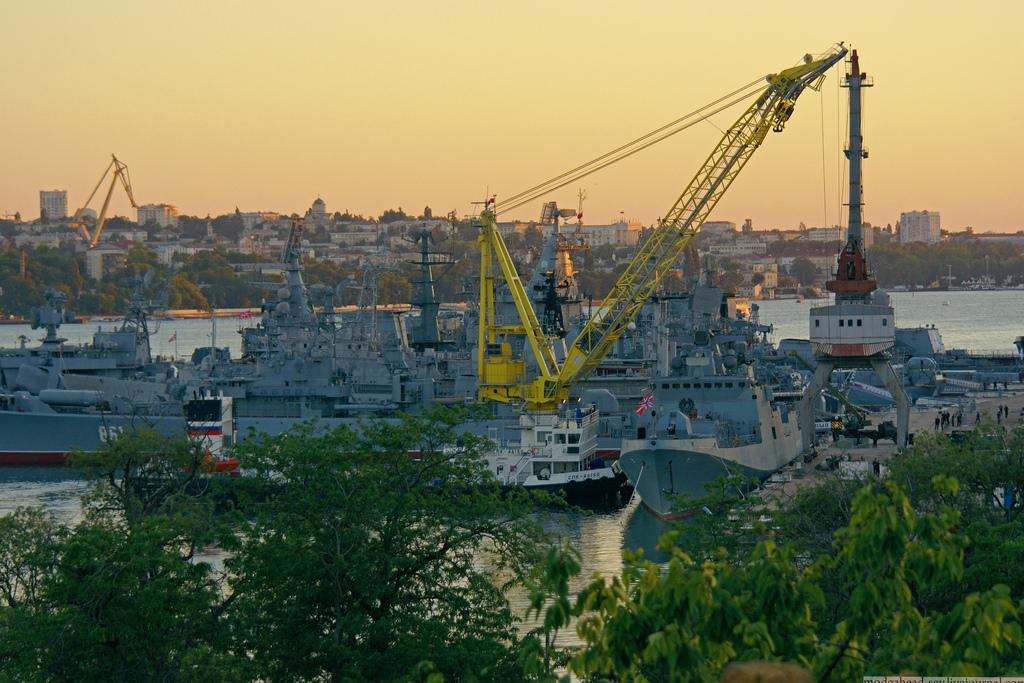 埃森海军上将号护卫舰,现代海军力量的璀璨明珠,埃森海军上将号护卫舰,现代海军力量的璀璨代表