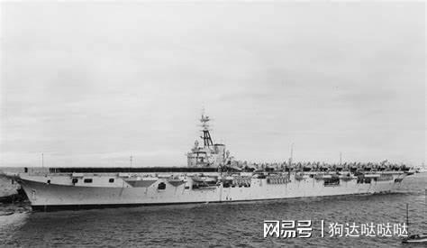 画一艘航空母舰,探索海洋与天空的交汇点,航空母舰,探索海洋与天空的交汇点之旅