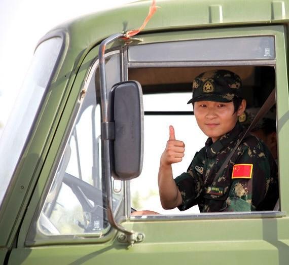 中国女特种兵照片大全,展现飒爽英姿的力量之美,中国女特种兵照片集锦,力量与英姿的完美结合