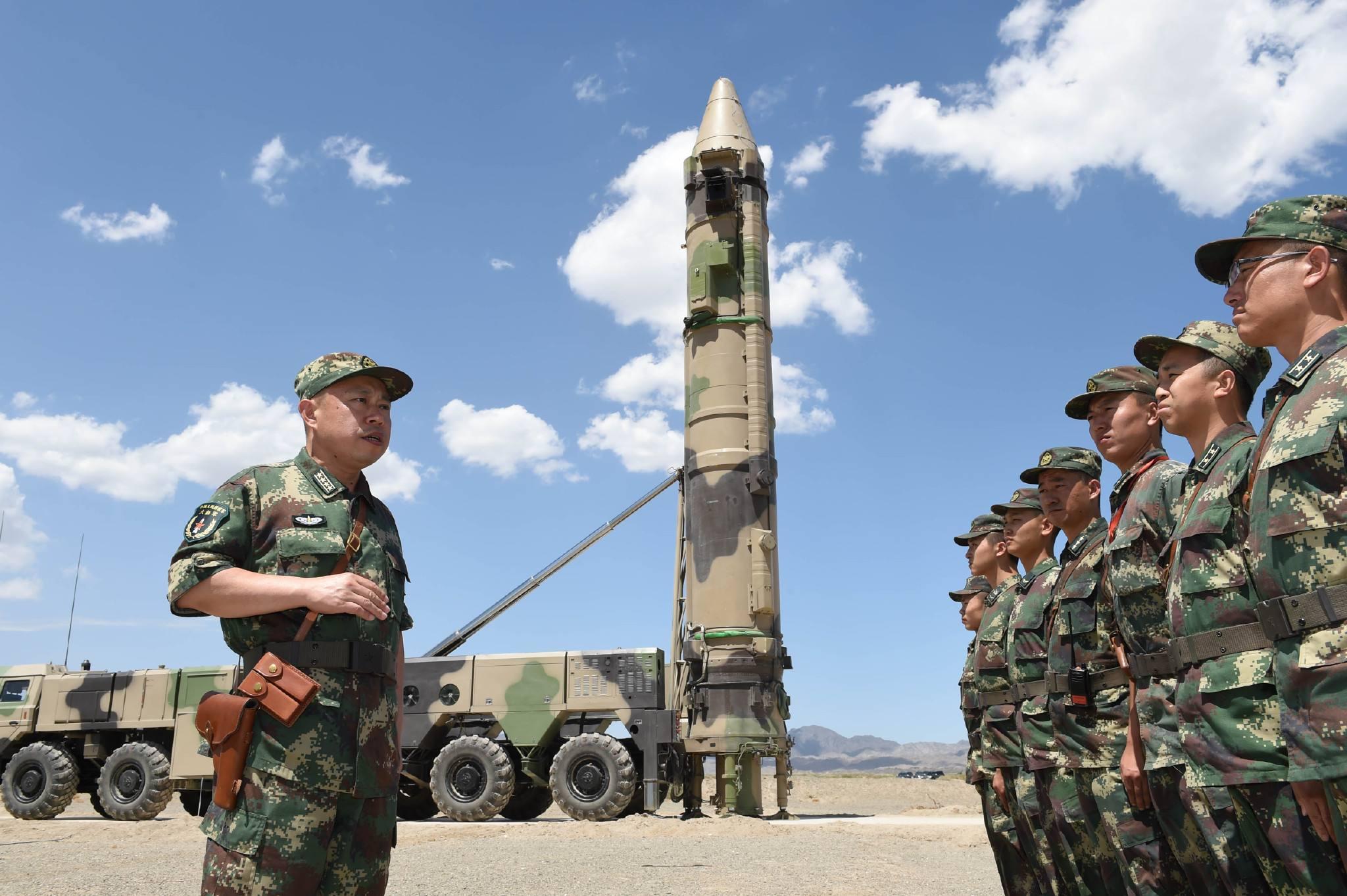 中国二炮的成立,历史背景与发展展望,中国二炮的成立背景与发展展望