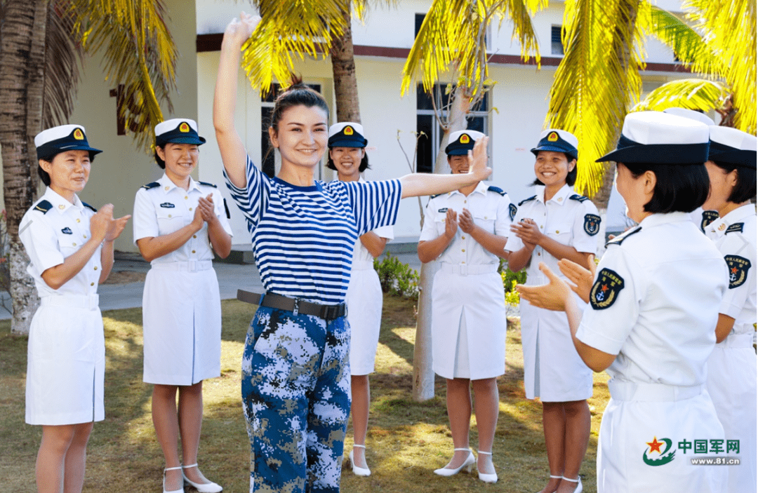 庆祝人民海军70周年，向海图强，致敬四级军士长巾帼英雄，致敬四级军士长巾帼英雄，庆祝人民海军70周年——向海图强之路