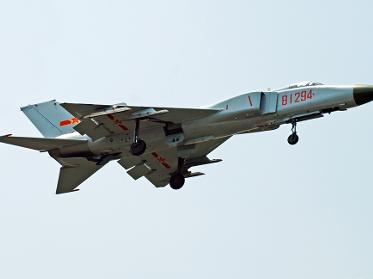 歼八战斗机,属于哪一代的辉煌,歼八战斗机,一代辉煌的代表