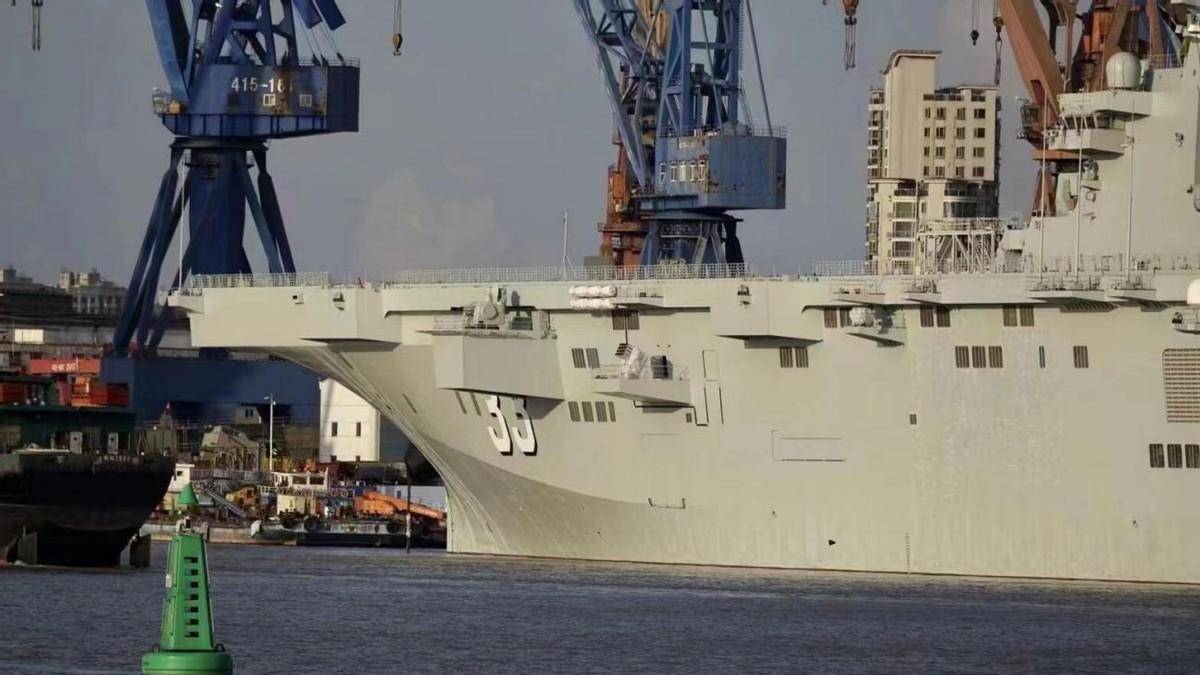 探索中国海军新力量,075型两栖攻击舰第三艘,中国海军新力量揭秘,第三艘075型两栖攻击舰探索之旅
