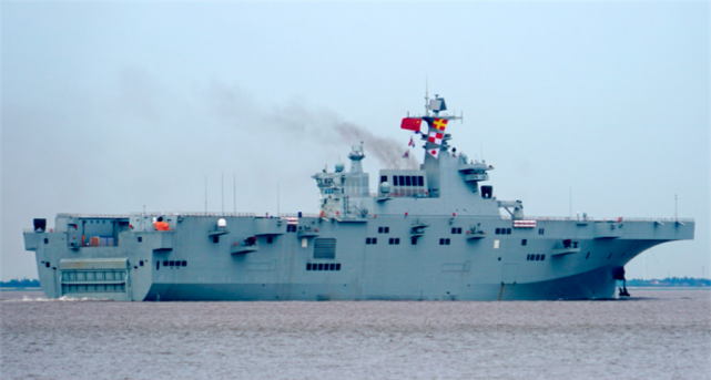探索中国海军新力量,075型两栖攻击舰第三艘,中国海军新力量揭秘,第三艘075型两栖攻击舰探索之旅
