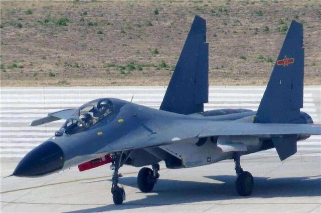 揭秘中国空军新锐力量,歼-16战斗机的辉煌篇章,揭秘中国空军新锐力量,歼-16战斗机的辉煌之旅