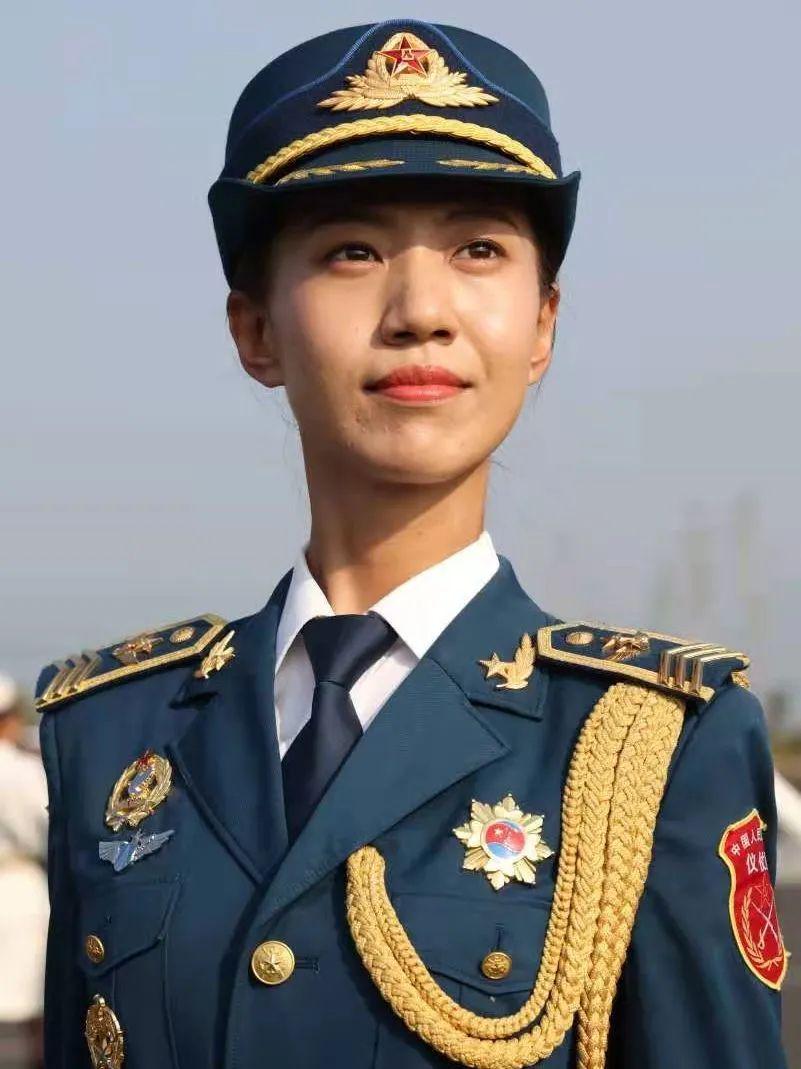 三军仪仗队中的璀璨明珠——程诚军花,三军仪仗队中的璀璨明珠,程诚军花风采展