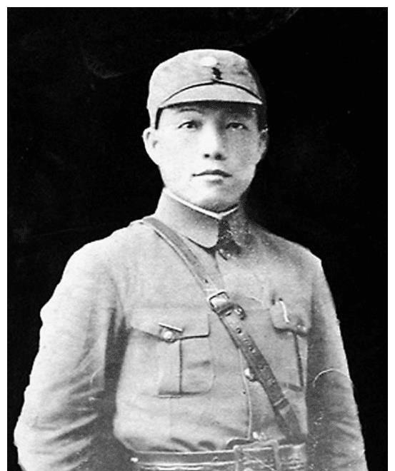 杨根思连长，英勇无畏，荣誉之光的颁奖词，杨根思连长，英勇无畏，荣誉之光获得者