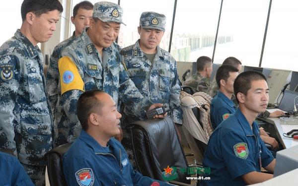 朱日和大阅兵,28名少将的风采,朱日和大阅兵,28名少将的荣耀瞬间