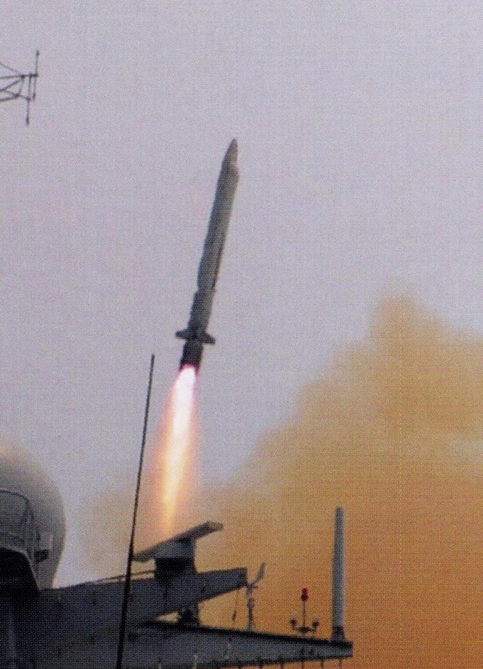 海军试射长剑-10,揭示中国海军力量的最新里程碑,海军力量新里程碑,长剑-10试射揭示中国海军实力飞跃