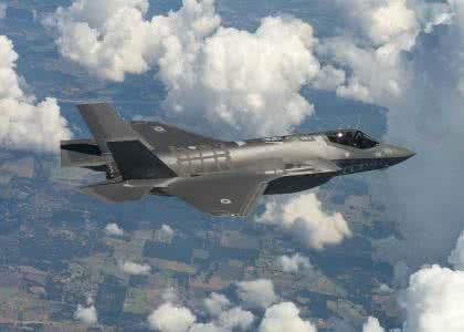 F-22研发历程,从概念到实战的卓越之旅,F-22战斗机的卓越之旅,从概念到实战的研发历程