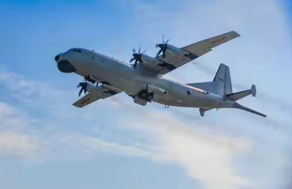 运八反潜机坠毁事件深度解析,运八反潜机坠毁事件深度剖析