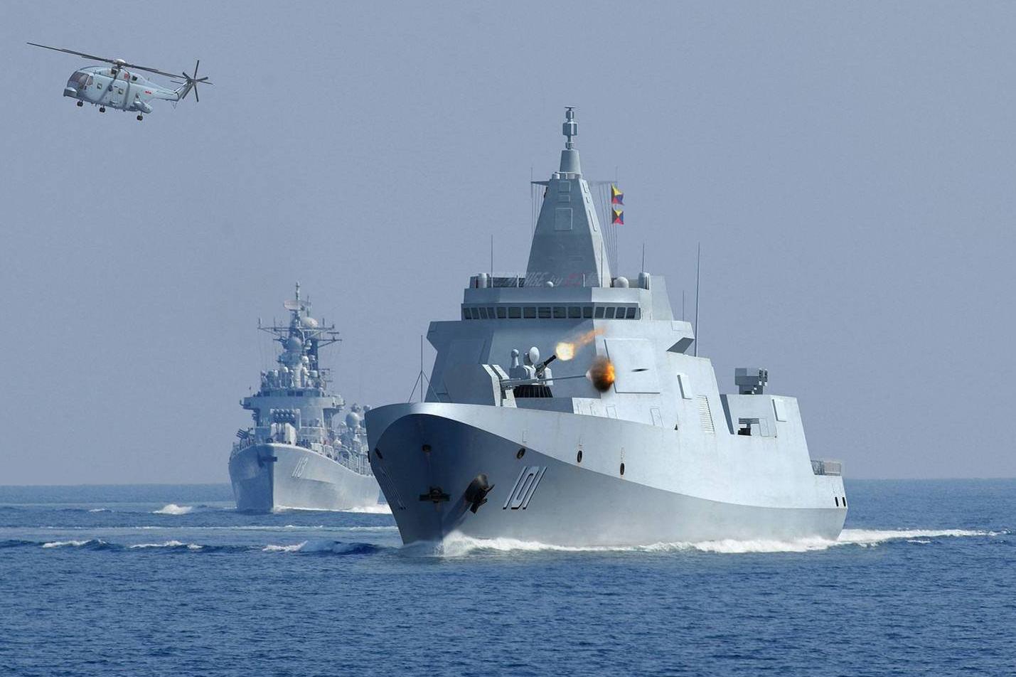 探索中国海军新力量，055东风17舰载版，中国海军新力量揭秘，055舰载东风-17探索之旅