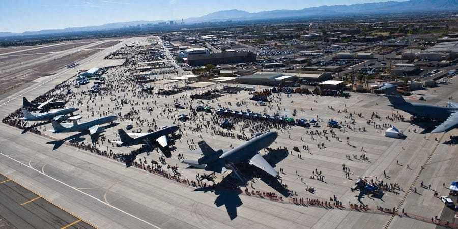 探索中国海军新力量，055型驱逐舰的防御系统，中国海军新力量探索，055型驱逐舰的防御系统揭秘